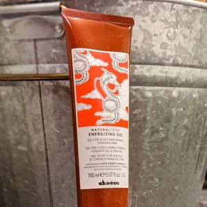 Davines Naturaltech Energizing Gel | Color: Red